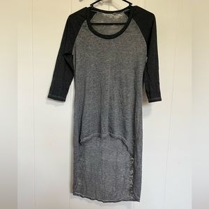 High-Low grey and black burnout baseball tee